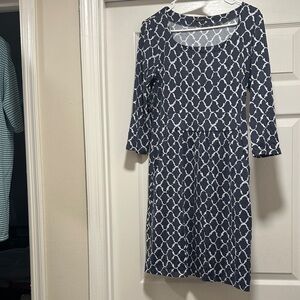 J. McLaughlin Navy and White Geometric Long Sleeve Dress